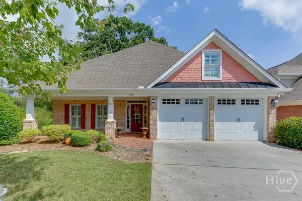 3765 Woodlawn Court, Buford, GA 30519