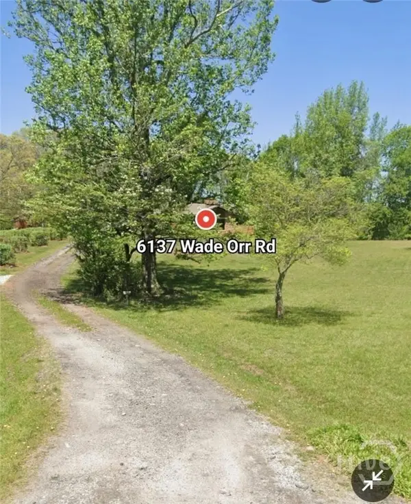 6137 Wade Orr Road, Flowery Branch, GA 30542