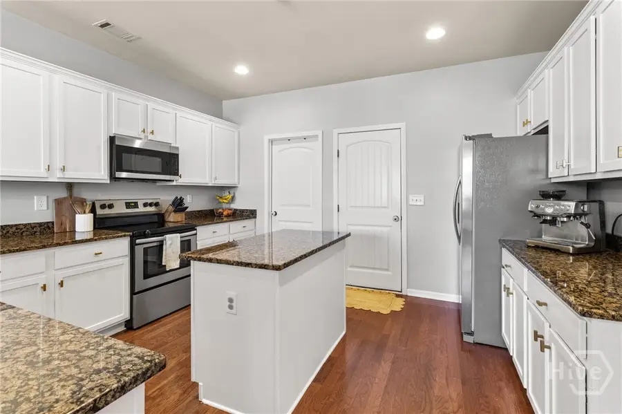 123 Red Maple Drive, Athens, GA 30606 - Image #3