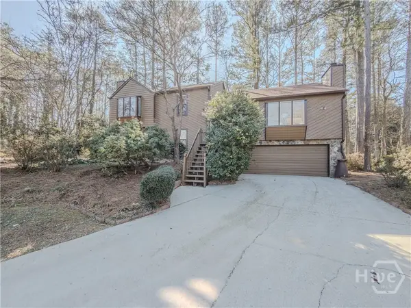 3053 Pointe Court, Snellville, GA 30039