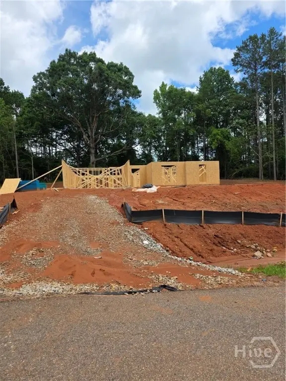 138 Airport Road #14, Royston, GA 30662