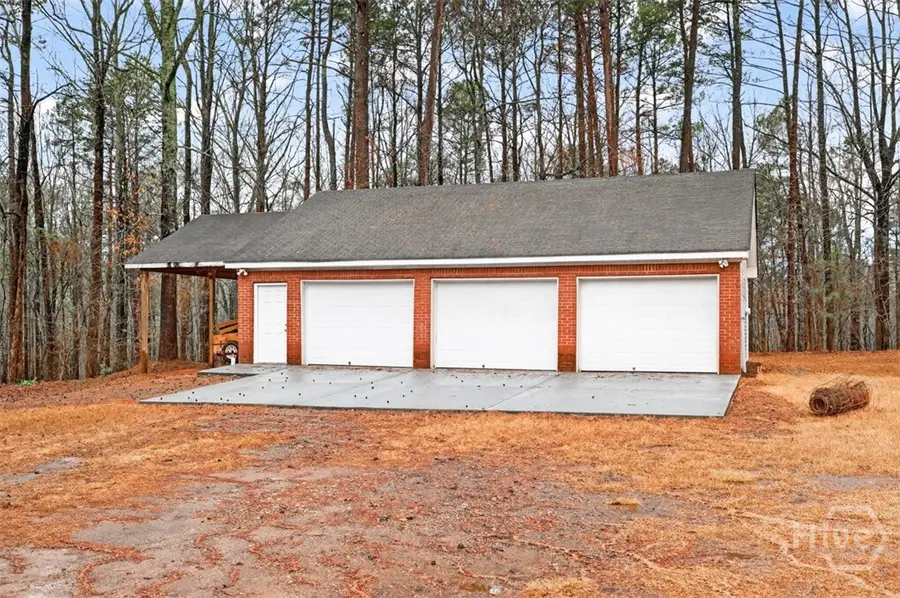 1194 Foster Road, Statham, GA 30666 - #3