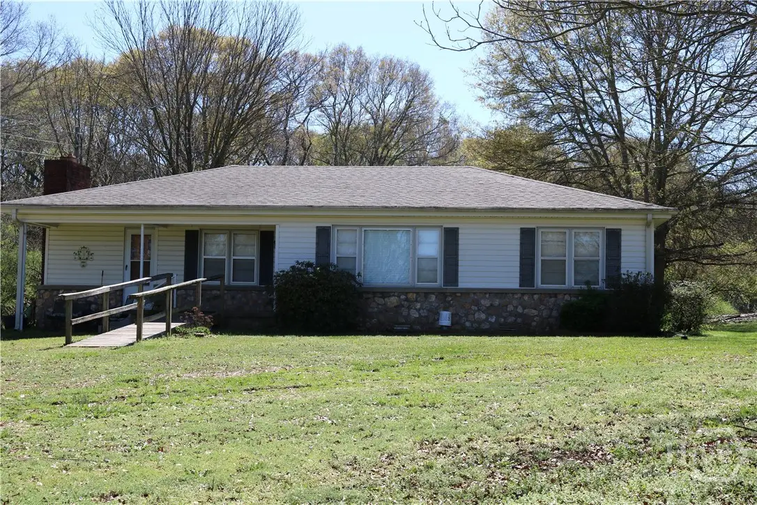 2139 Jones Chapel Shiloh Rd, Danielsville, GA 30633 - #1