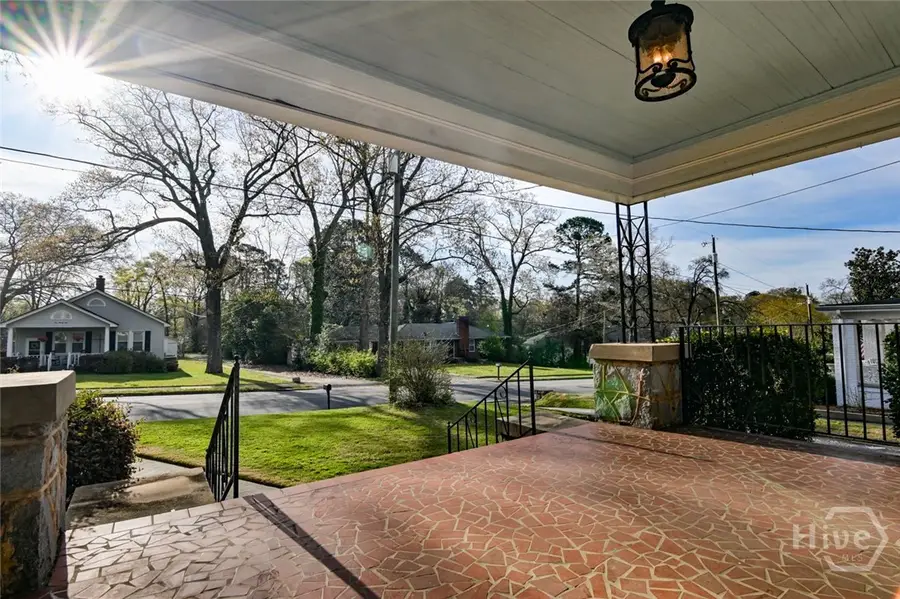 120 S Tusten Street, Elberton, GA 30635 - #2