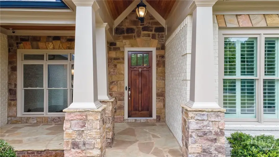2221 Gentry Lane, Statham, GA 30666 - #3
