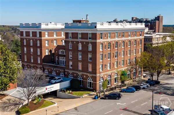 247 E Washington Street #409, Athens, GA 30601
