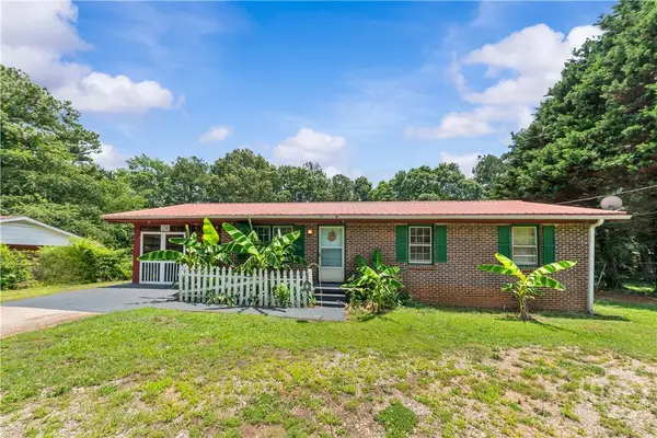 564 Peters Street, Statham, GA 30666