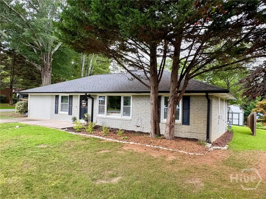 199 Harris Street, Toccoa, GA 30577 - #2