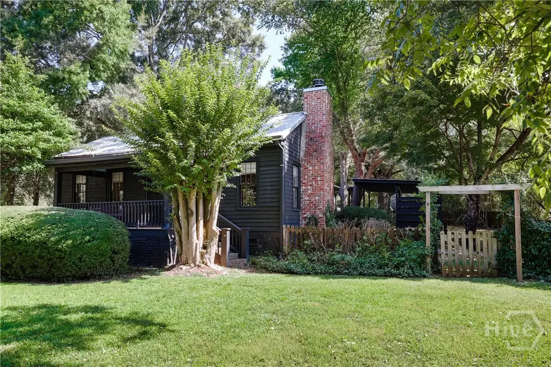 230 N Georgia Avenue, Winterville, GA 30683 - #1