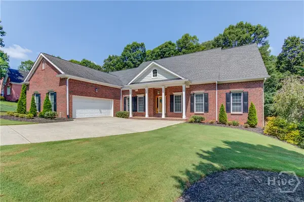 613 River Chase, Hoschton, GA 30548