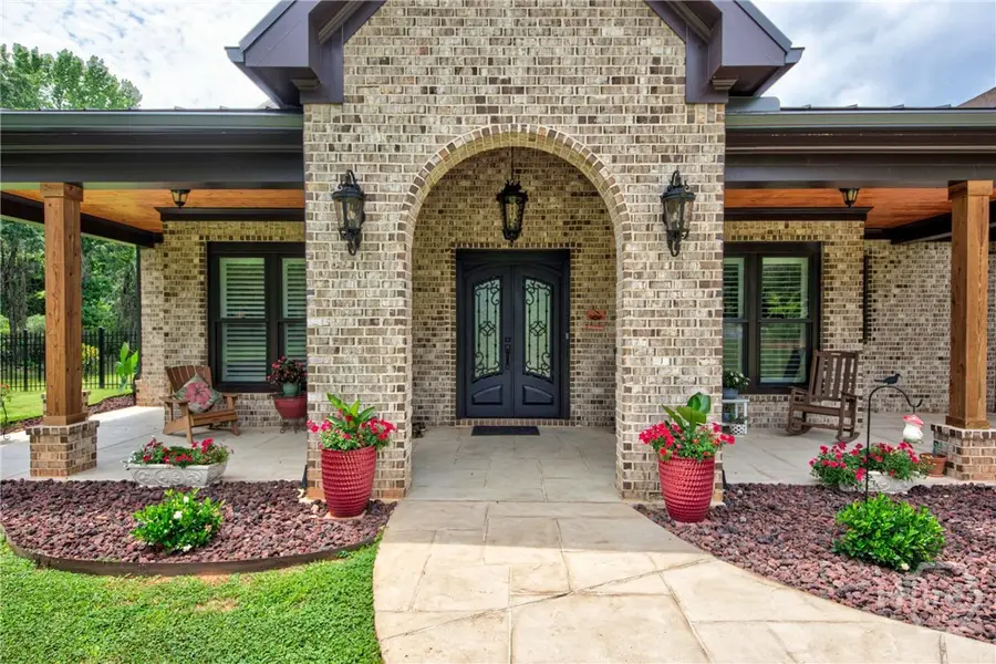 233 Hunter Road, Jefferson, GA 30549 - #2