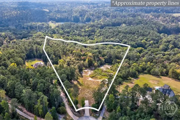 535 Penny Lane, Loganville, GA 30052