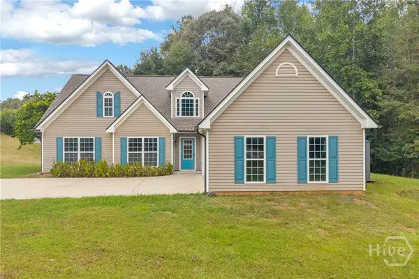 22 Maple Leaf Court, Hoschton, GA 30548