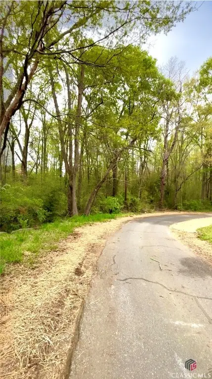 165 Sycamore Lane, Athens, GA 30605