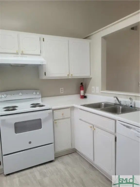 910 Brett Drive, Hinesville, GA 31313 - Image #2