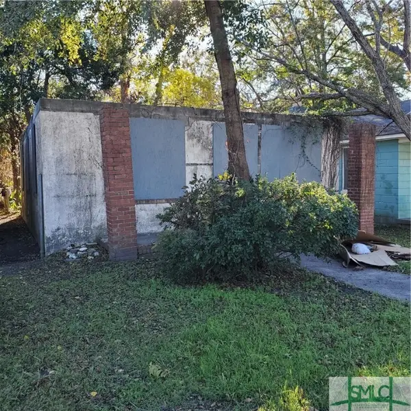 821 W 47th Street, Savannah, GA 31405