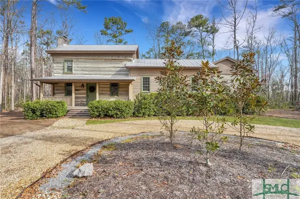 590 Dogwood Way, Richmond Hill, GA 31324