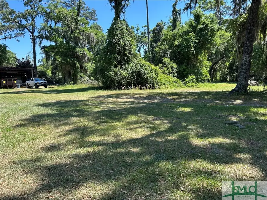 8518 Whitefield Avenue, Savannah, GA 31406 - Image #2