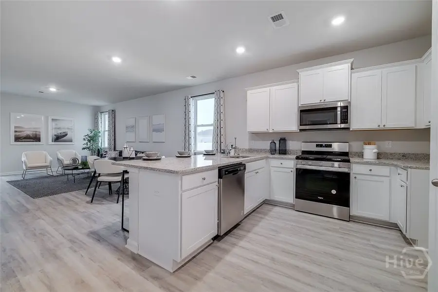 204 Lakeside Drive, Savannah, GA 31407 - #3