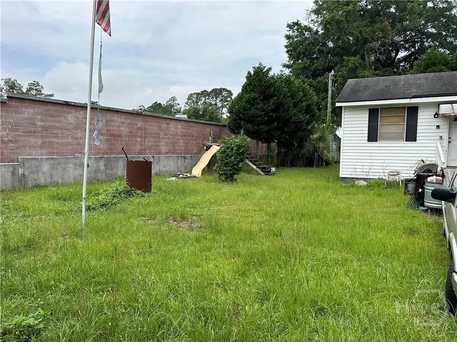 207 Godsells Street, Savannah, GA 31405 - Image #3