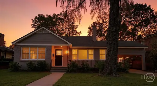 8 W 52nd Street, Savannah, GA 31405