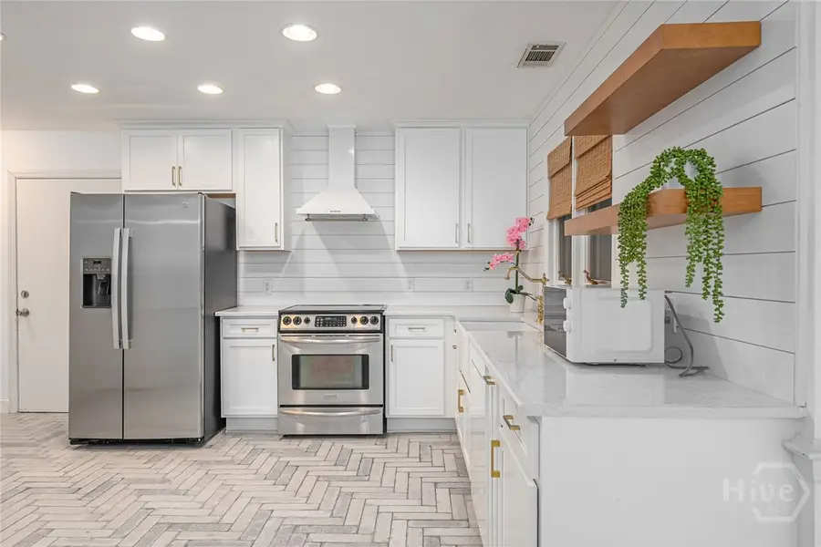 9 Bowline Court, Savannah, GA 31411 - Image #3