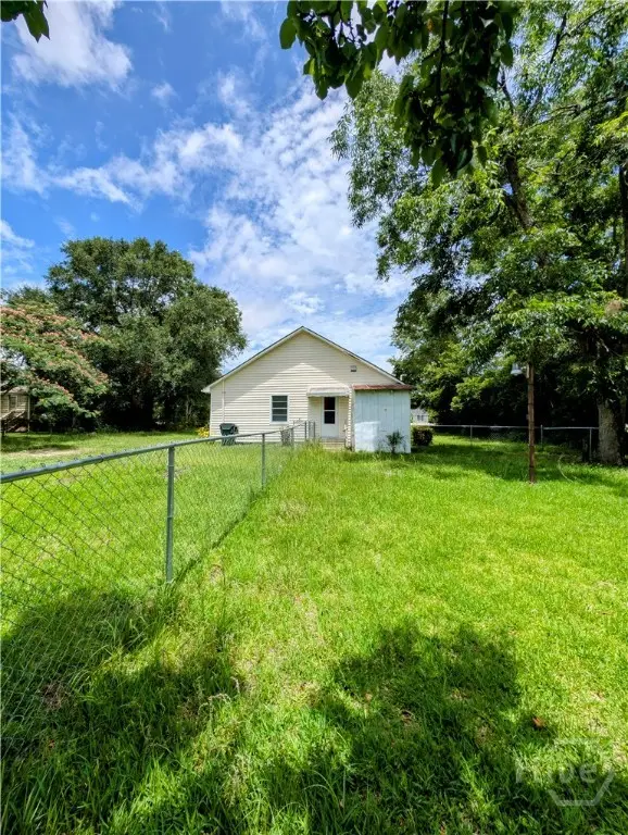 912 5th Avenue, Twin City, GA 30471 - #3