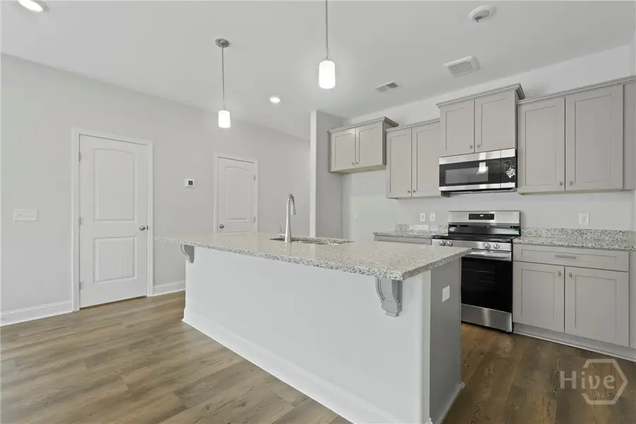 160 Stone Crab Circle, Bloomingdale, GA 31302 - Image #3