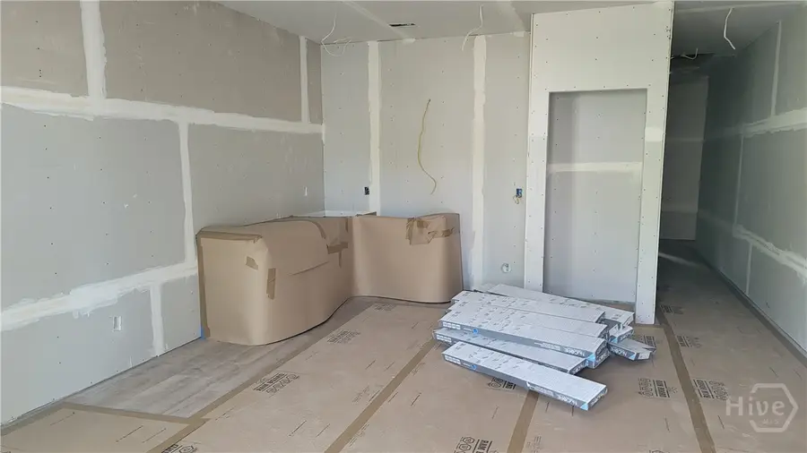 8-10 Mastick Street, Savannah, GA 31404 - Image #3