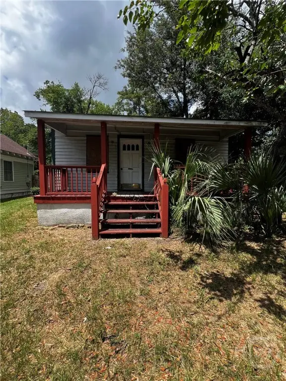 802 W 42nd Street, Savannah, GA 31415