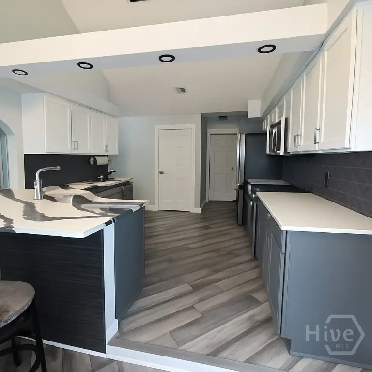 16 Old Martin Lane, Richmond Hill, GA 31324 - Image #2