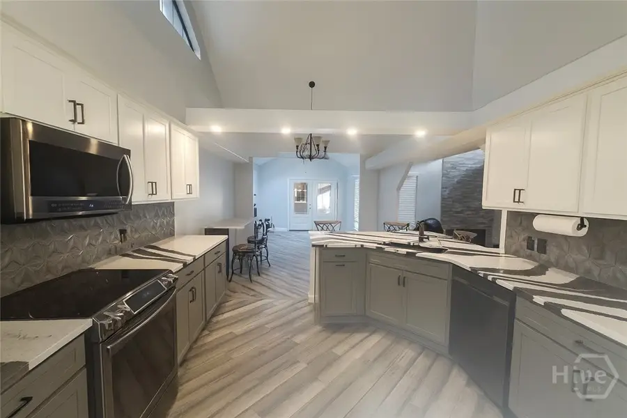 16 Old Martin Lane, Richmond Hill, GA 31324 - Image #3