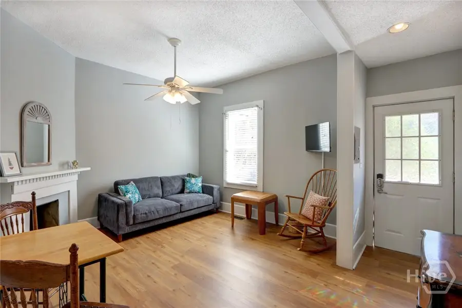 530 E Gordon Lane, Savannah, GA 31401 - Image #3