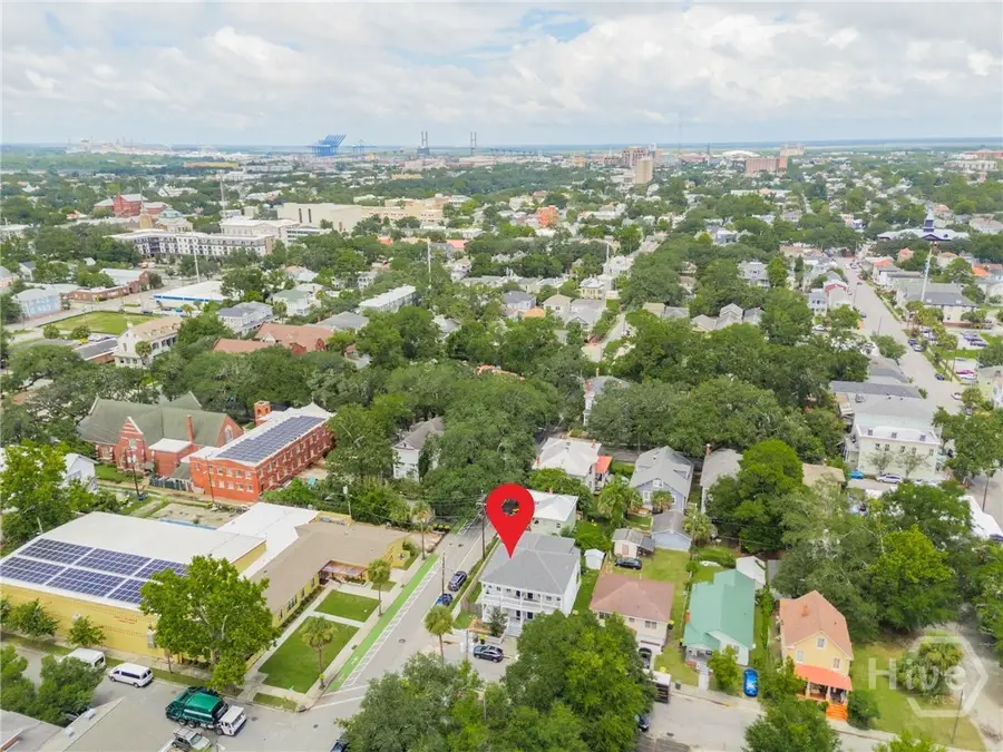 302 E 35th Street, Savannah, GA 31401 - Image #3