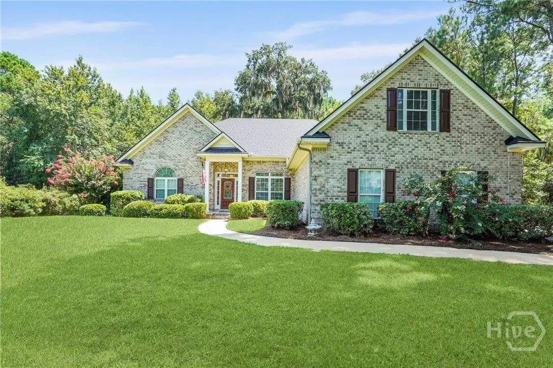 99 Mcgregor Circle, Richmond Hill, GA 31324 - Image #1