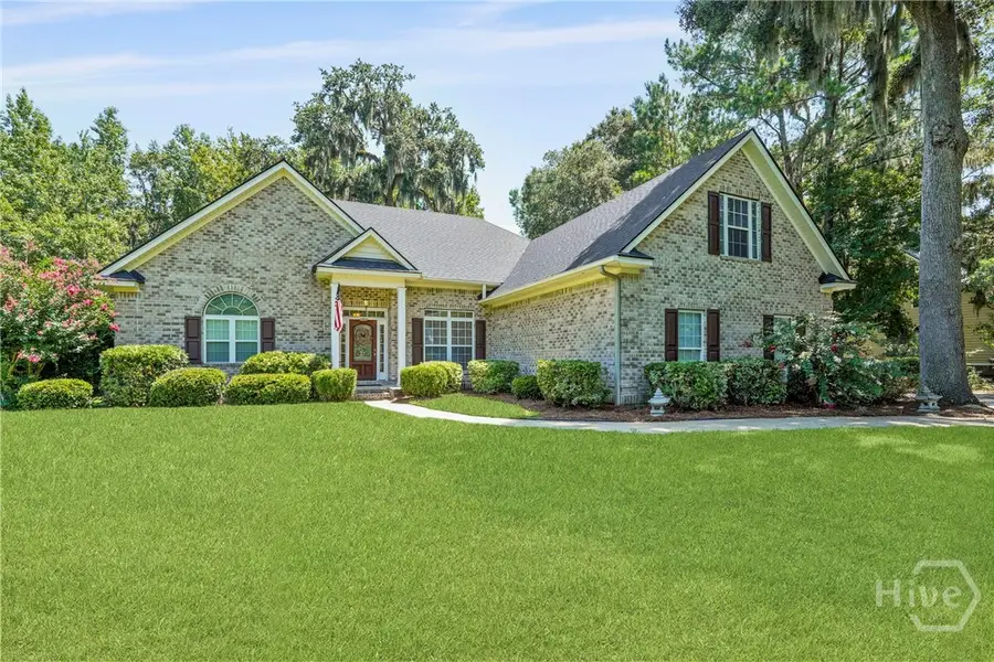 99 Mcgregor Circle, Richmond Hill, GA 31324 - Image #2