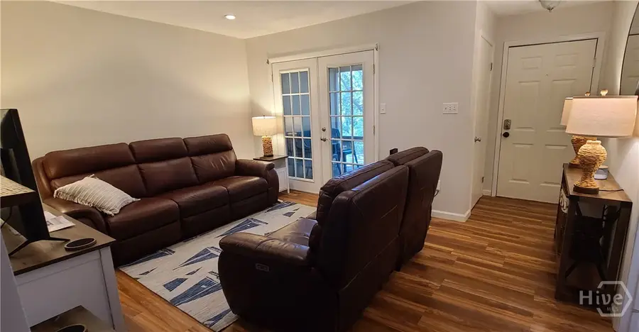 401 N Cromwell Road #F5, Savannah, GA 31410 - Image #3