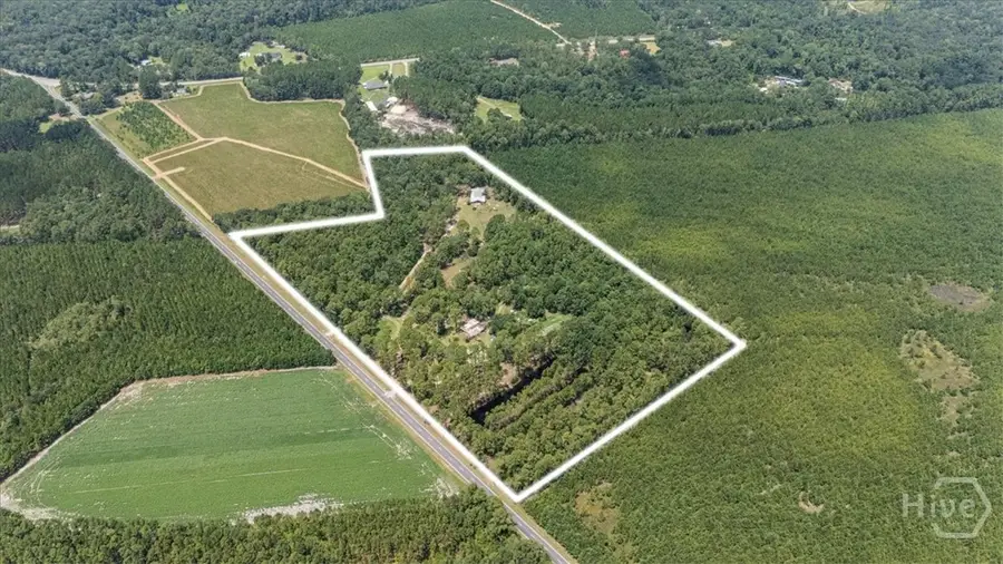 535 Wilma Edwards Road, Pembroke, GA 31321 - Image #2