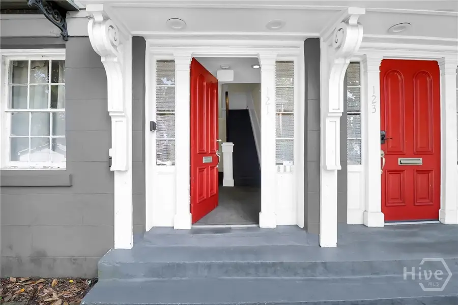121 W Park Avenue #1, Savannah, GA 31401 - Image #2
