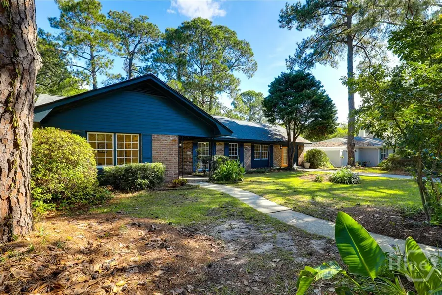 106 E 57th Street, Savannah, GA 31405 - Image #3