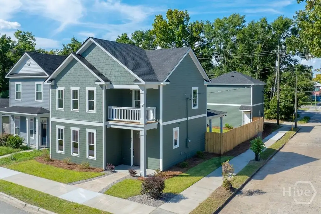 824 E Bolton Street, Savannah, GA 31401 - #1