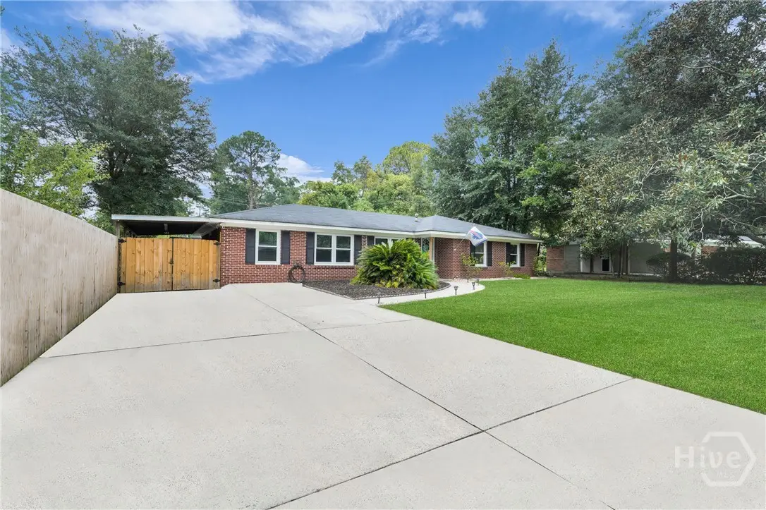 17 Regent Drive, Savannah, GA 31406 - Image #1