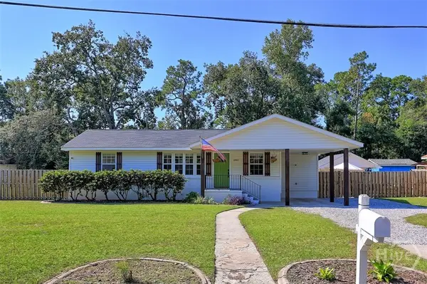 1907 E 64th Street, Savannah, GA 31404