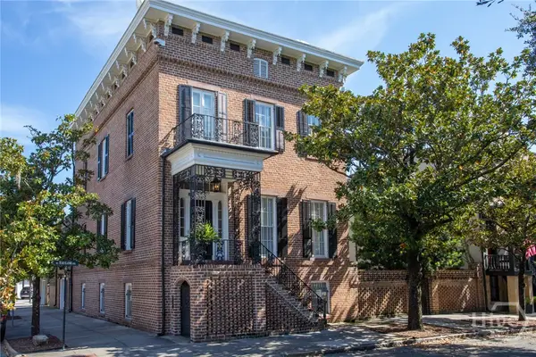 202 E Taylor Street, Savannah, GA 31401