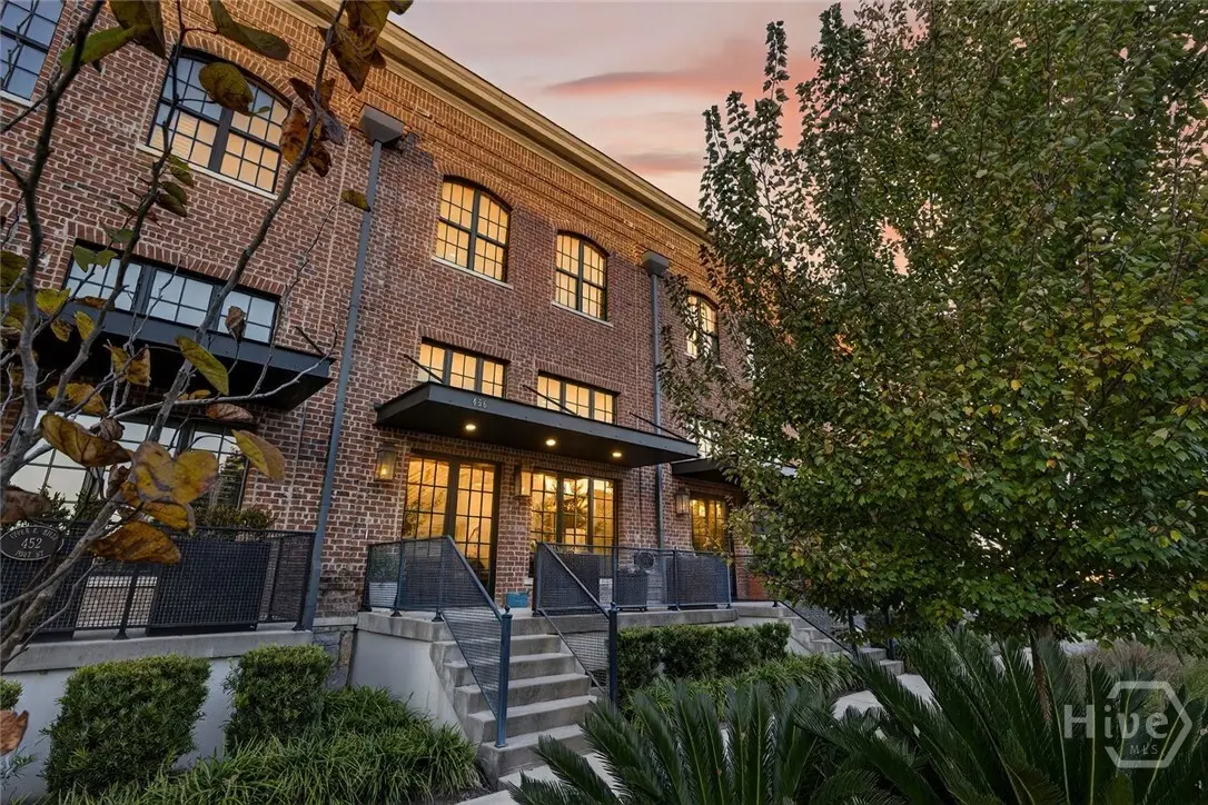 456 Port Street, Savannah, GA 31401 - Image #1