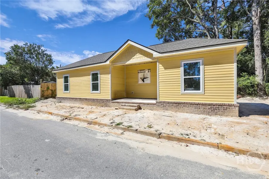 11 West Street, Savannah, GA 31415 - Image #2