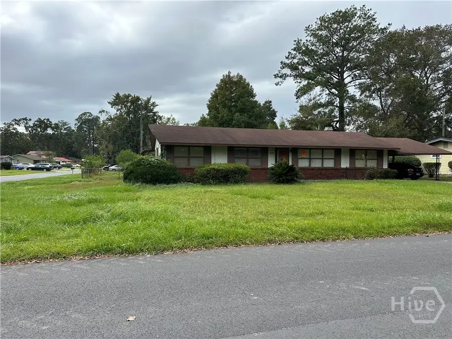 202 Byck Avenue, Savannah, GA 31408 - Image #3