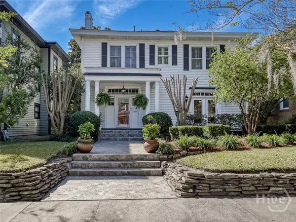 137 E 51st Street, Savannah, GA 31405