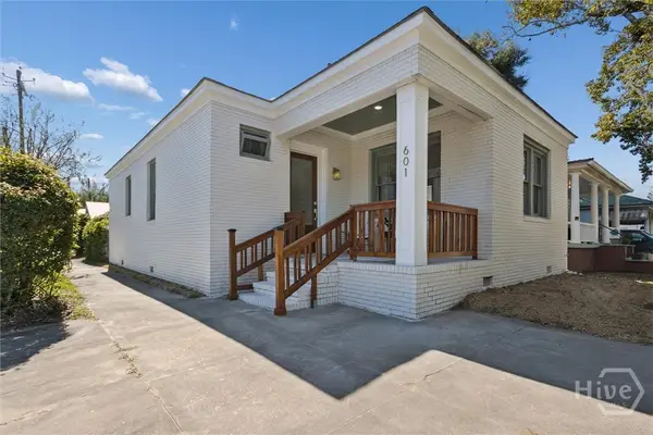 601 W 45th Street, Savannah, GA 31405