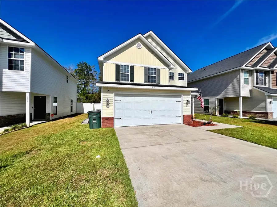 211 Grandview Drive, Hinesville, GA 31313 - Image #2